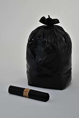 Image de SAC POUBELLE 110L NOIR 25 MICRONS PEBD CARTON DE 250